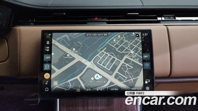 Land Rover Range Rover 2025 — Photo 12/20