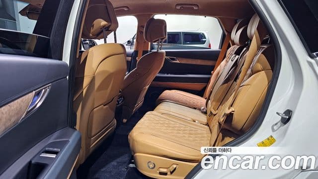 Genesis GV80 2023 — ფოტო 12/20