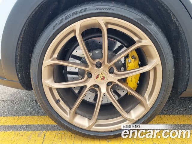 Porsche Cayenne 2023 — Şəkil 10/20