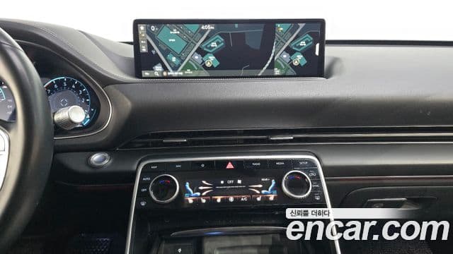 Genesis GV80 2021 — Şəkil 14/20