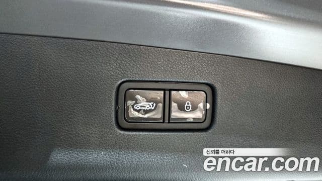 Genesis GV70 2021 — фото 20 из 20