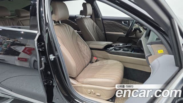 Kia K8 2023 — ფოტო 9/20