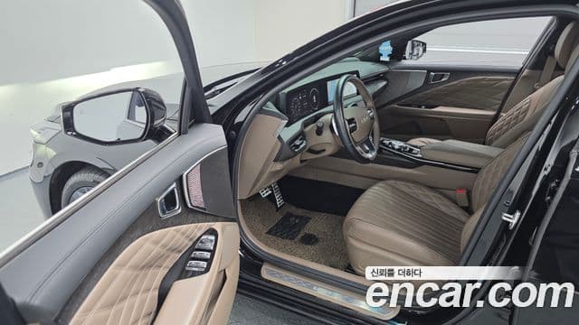 Kia K8 2023 — ფოტო 11/20