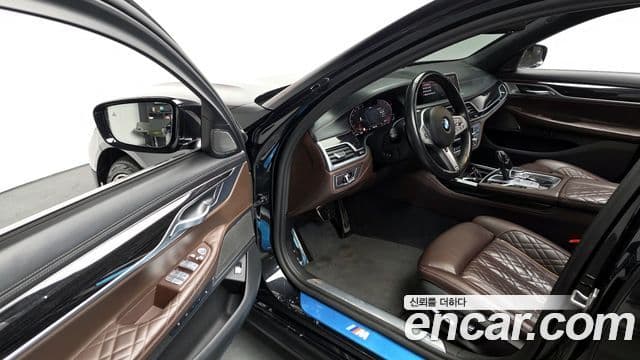 BMW 7 Series 2021 — Şəkil 12/20