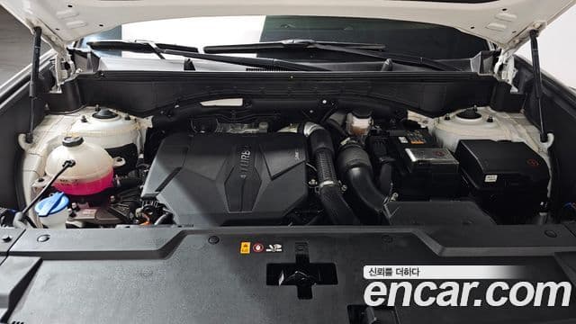 Hyundai Santa Fe 2023 — ფოტო 6/20