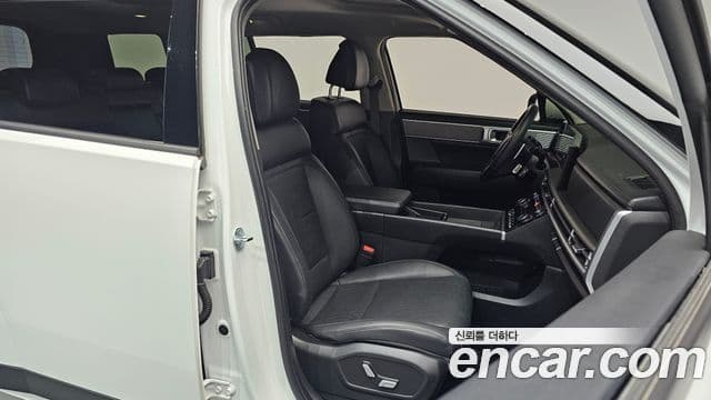Hyundai Santa Fe 2023 — ფოტო 10/20