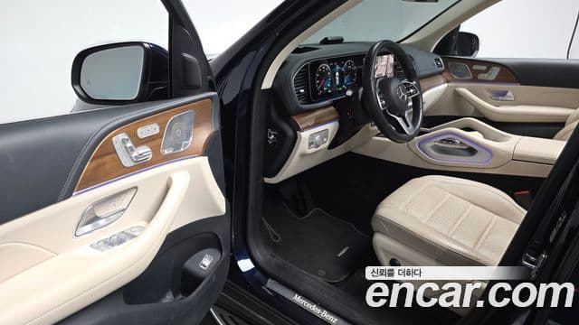 Mercedes-Benz GLE-Class 2021 — Şəkil 11/20