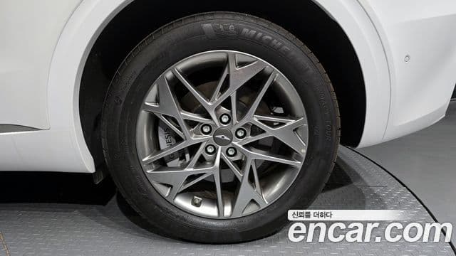 Genesis GV70 2023 — Şəkil 5/20
