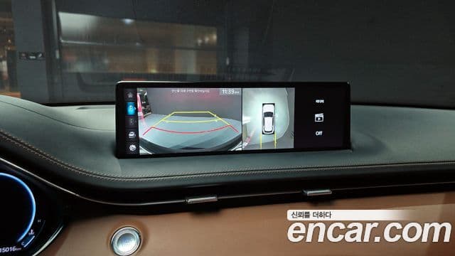 Genesis GV70 2023 — Şəkil 14/20