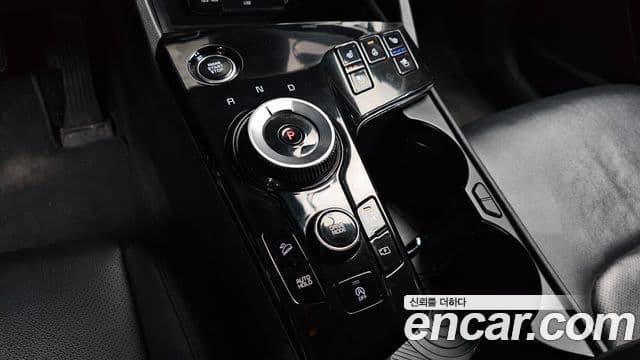 Kia Sportage 2021 — ფოტო 9/20