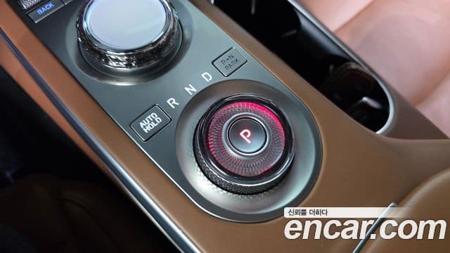 Genesis GV70 2021 — Şəkil 9/20
