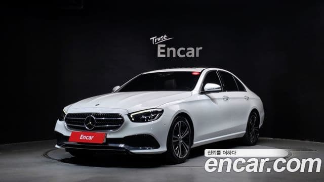 Mercedes-Benz E-Class 2021 — ფოტო 1/20