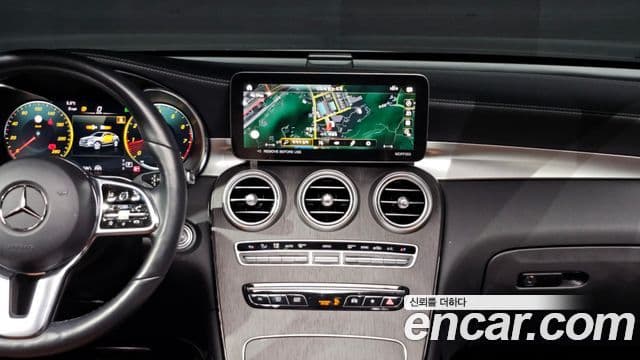 Mercedes-Benz GLC-Class 2023 — ფოტო 14/20