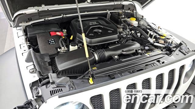 Jeep Wrangler 2022 — Şəkil 6/20