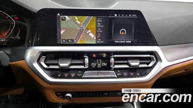 BMW 3 Series 2020 — фото 14 из 20
