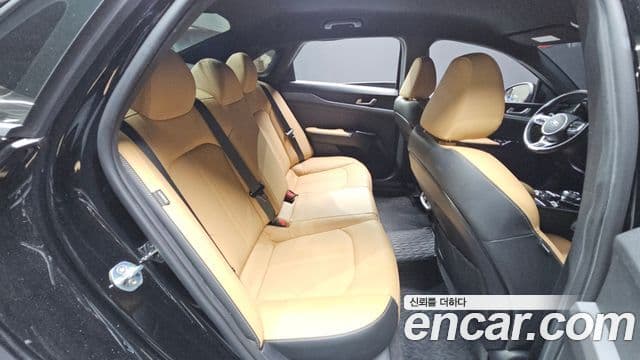 Kia K5 2020 — Şəkil 12/20