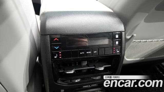 Jeep Grand Cherokee 2022 — Şəkil 19/20