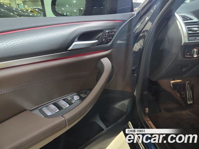 BMW X3 2024 — Photo 2/19
