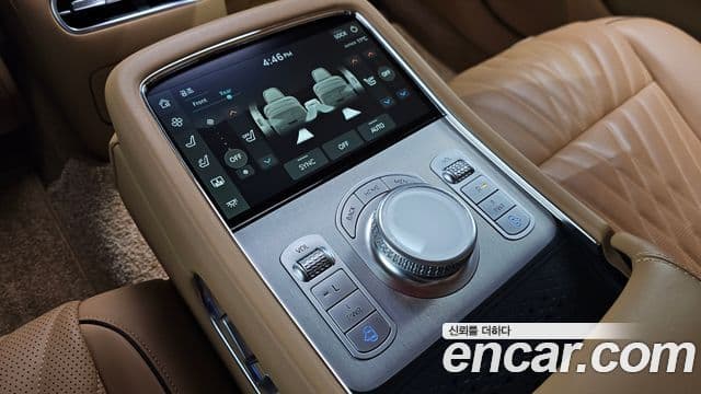 Genesis G90 2022 — ფოტო 19/20