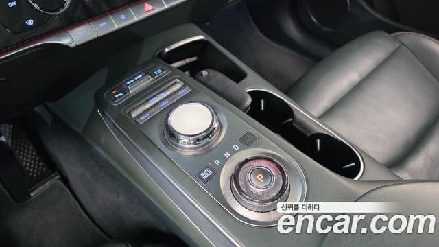 Genesis GV70 2021 — фото 9 из 20