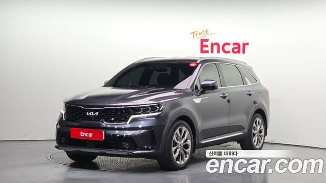 Kia Sorento 2023 — ფოტო 1/20