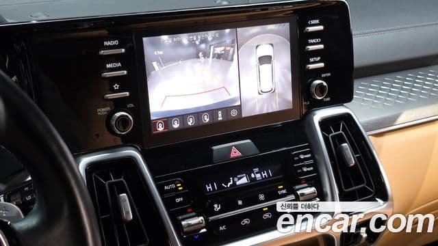 Kia Sorento 2021 — Şəkil 15/20