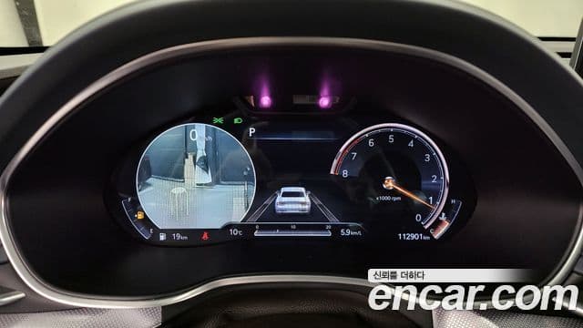 Genesis Electrified G80 2021 — ფოტო 8/20