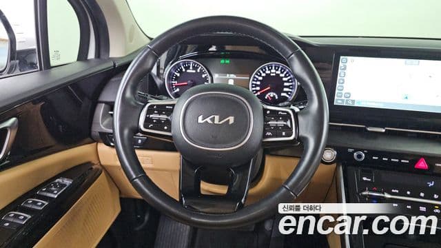 Kia Carnival 2022 — ფოტო 11/20