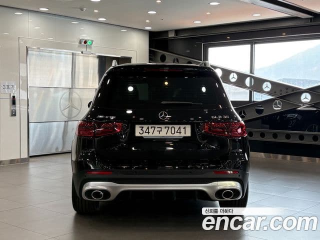 Mercedes-Benz GLB-Class 2025 — Фото 6/18