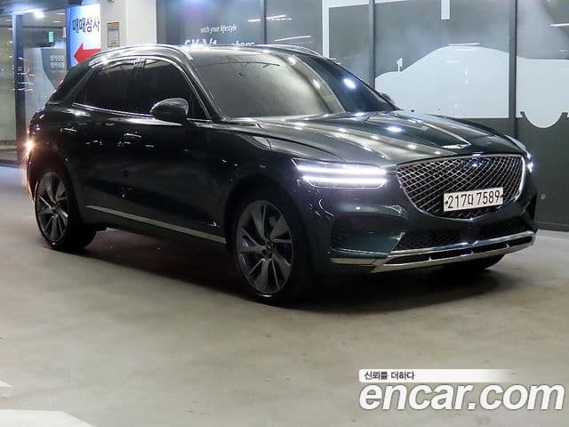 Genesis GV70 2022 — Şəkil 1/20