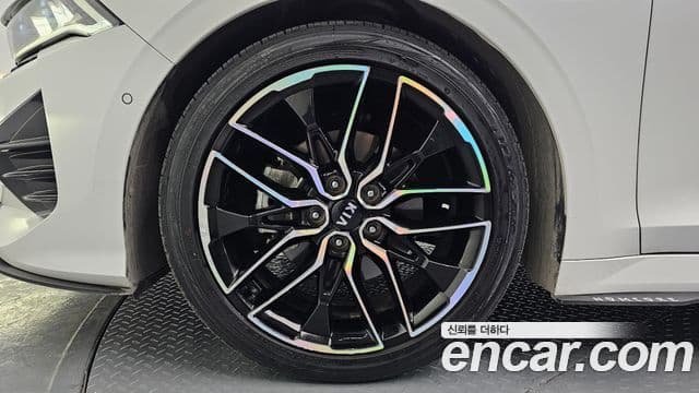 Kia K5 2021 — Photo 1/20