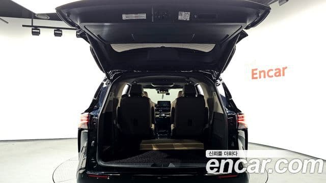 Toyota Sienna 2023 — Şəkil 20/20
