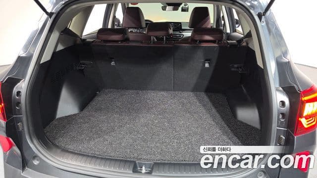 Kia Seltos 2019 — фото 20 из 20