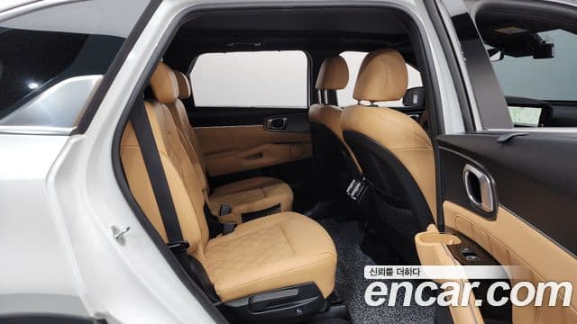Kia Sorento 2021 — фото 12 из 20