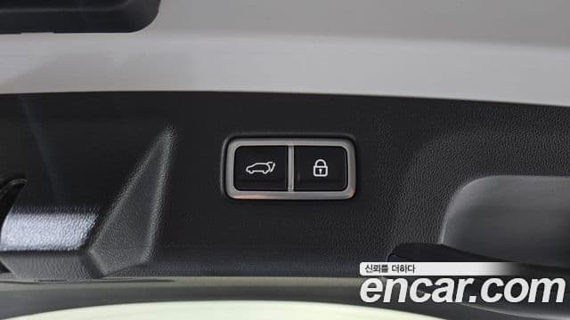 Kia Sorento 2021 — ფოტო 20/20