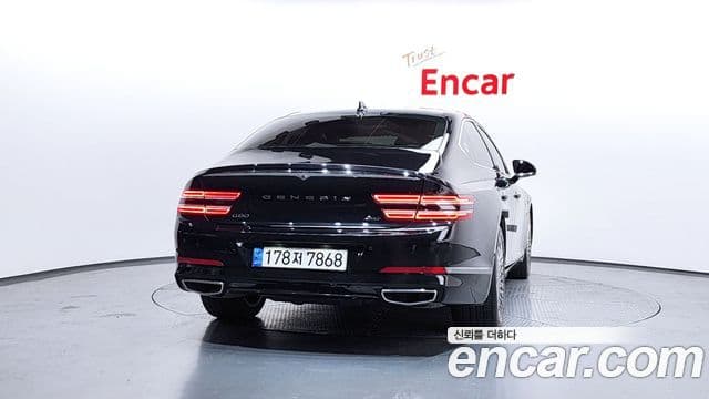 Genesis Electrified G80 2022 — ფოტო 3/20