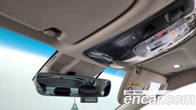 Genesis Electrified G80 2022 — ფოტო 19/20