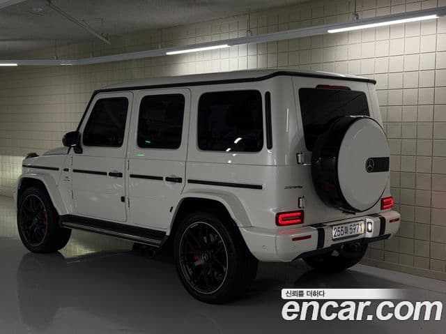 Mercedes-Benz G-Class 2021 — Photo 6/11