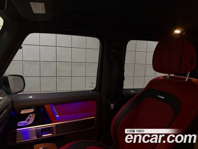 Mercedes-Benz G-Class 2021 — Photo 11/11