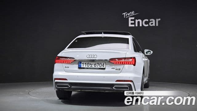 Audi A6 2022 — Фото 4/20