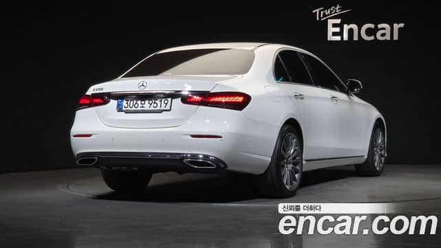 Mercedes-Benz E-Class, 2020