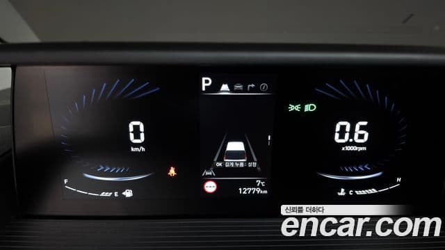 Hyundai Staria 2024 — Şəkil 8/20