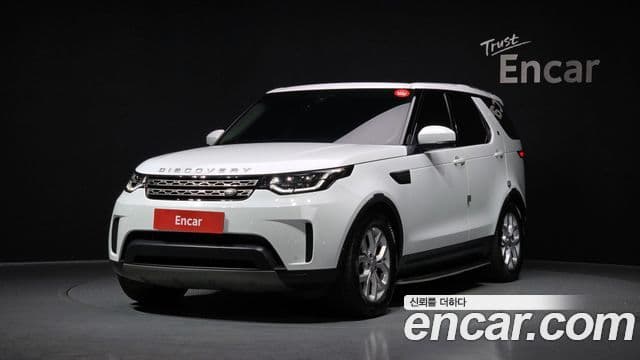 Land Rover Discovery 5 2019 — Фото 1/20