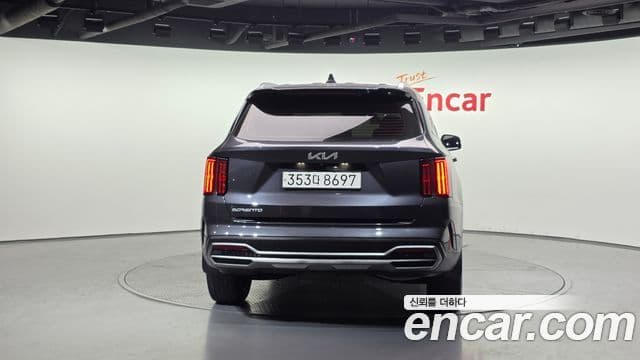 Kia Sorento 2023 — Şəkil 4/20