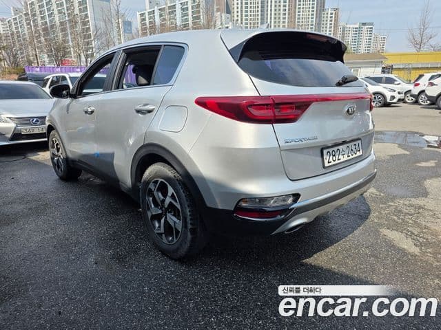 Kia Sportage The Bold 2021 — Фото 6/20