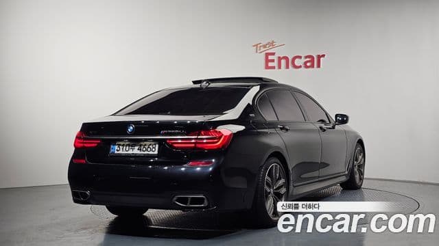 BMW 7 Series 2019 — Şəkil 2/20