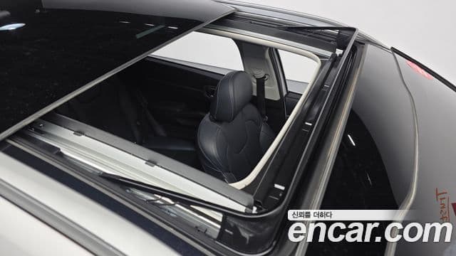 Kia Sorento 2020 — ფოტო 19/20