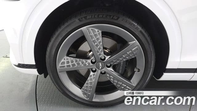 Genesis GV70 2022 — Şəkil 5/20