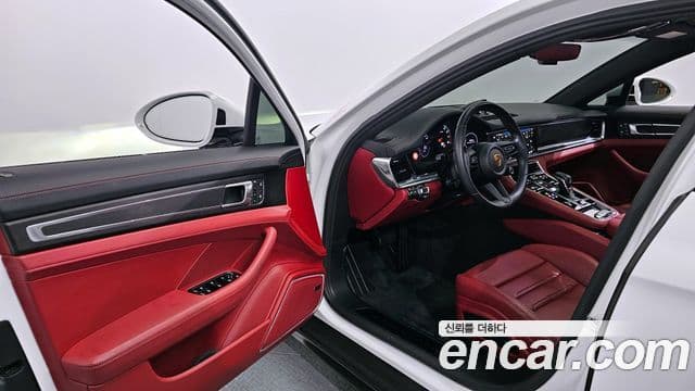 Porsche Panamera 2022 — Şəkil 10/20