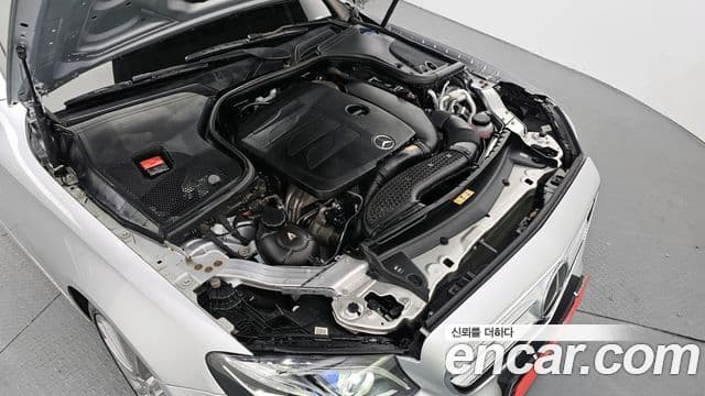 Mercedes-Benz E-Class 2020 — Фото 6/20